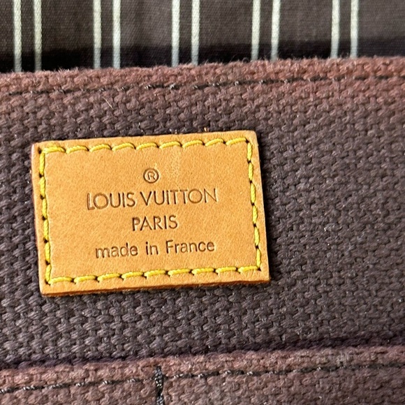Louis Vuitton Antigua Besace PM - Picture 8 of 10